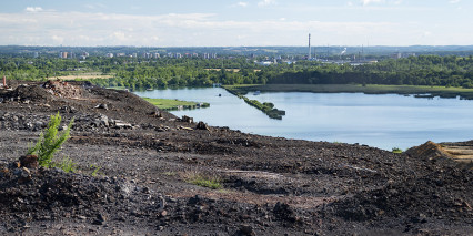 DIAMO muselo pozastavit sanaci odvalu Heřmanice.  Akutní nebezpečí lidem žijícím v okolí ale nehrozí.